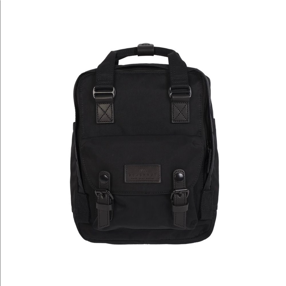 Macaroon Mini Black Series Black